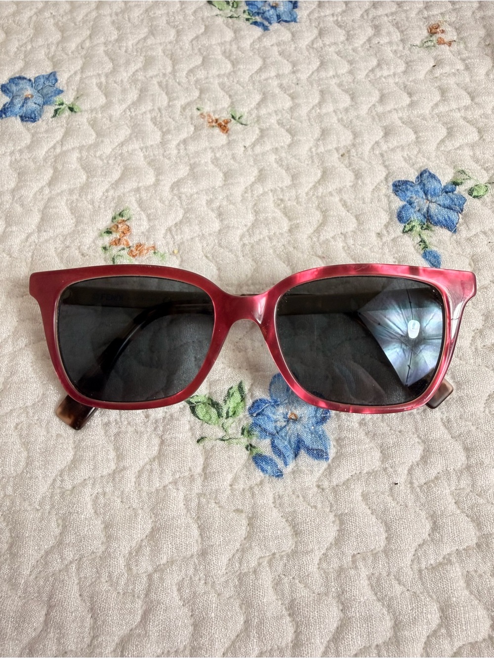 Fendi Pink Square Women's Sunglasses with Dark Lenses FF 0077 E17 140